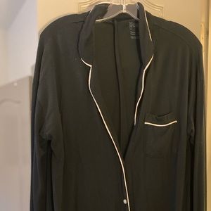 Buttons down night gown